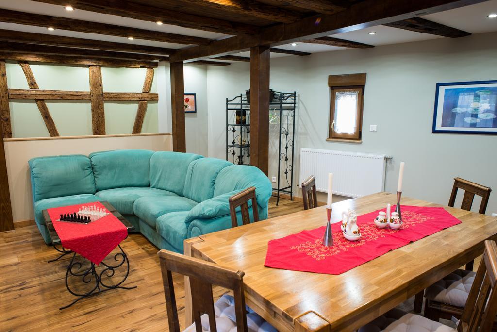 la petite maison Wintzenheim Extérieur photo